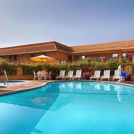 Monterey Park Inn Екстериор снимка