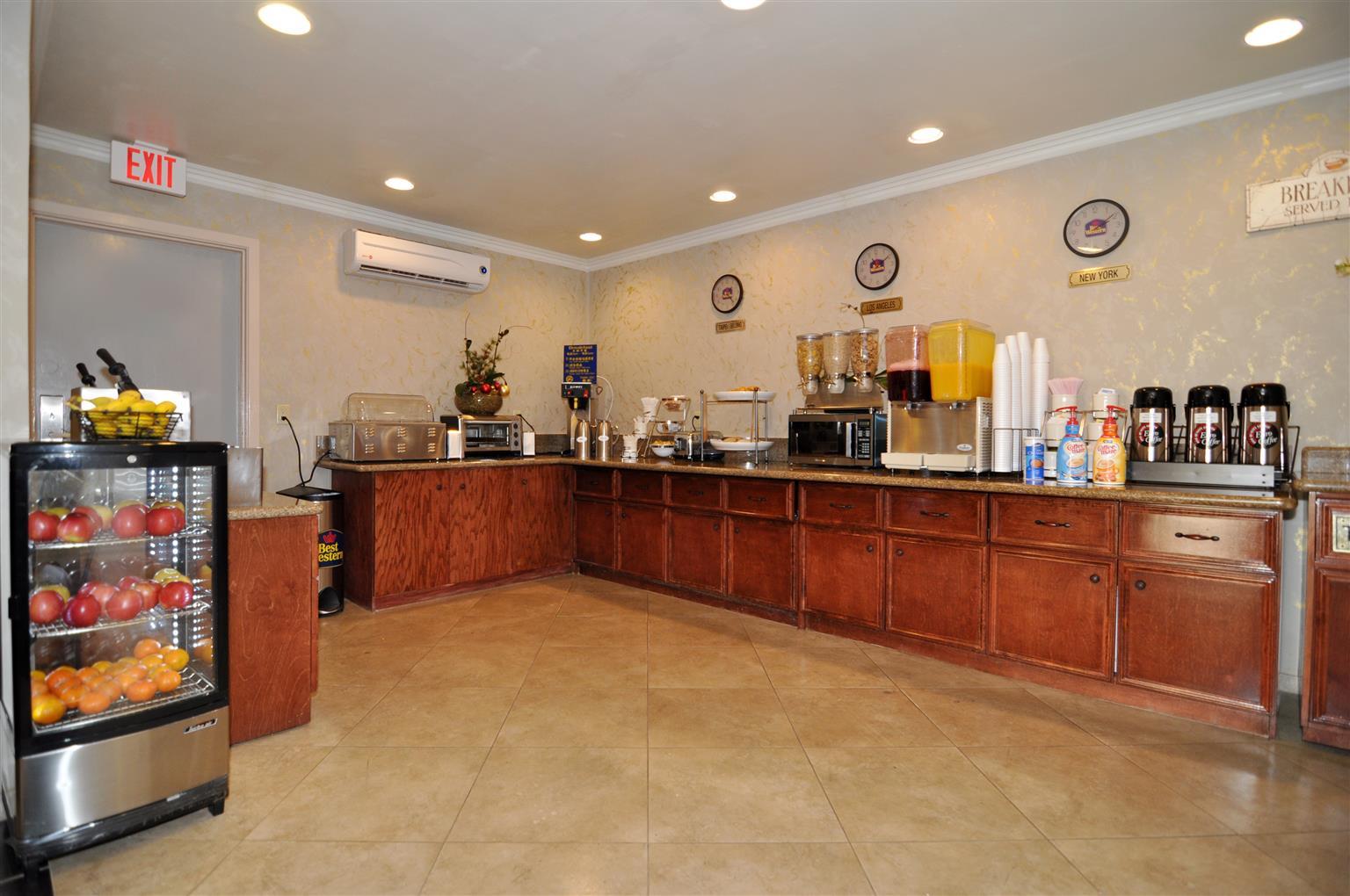 Monterey Park Inn Ресторант снимка